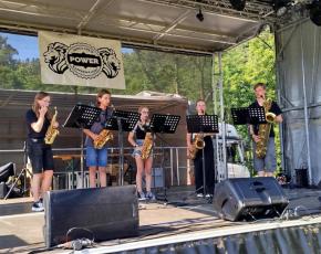 Saxofonový soubor na výročí TS Power